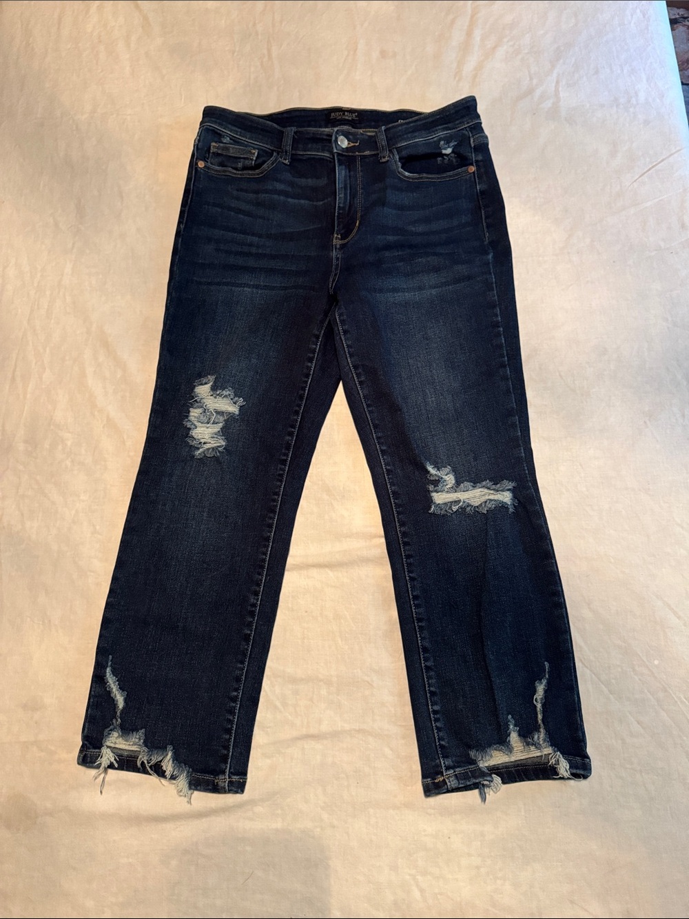 Judy Blue Dark Blue Distressed Cropped Fit Jeans